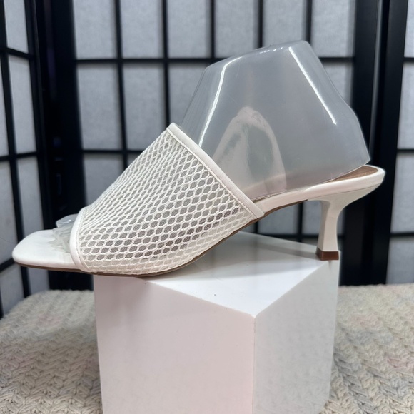 NWT Abound Womens 8.5M White Mesh Upper Heeled Sandals - Picture 3 of 8
